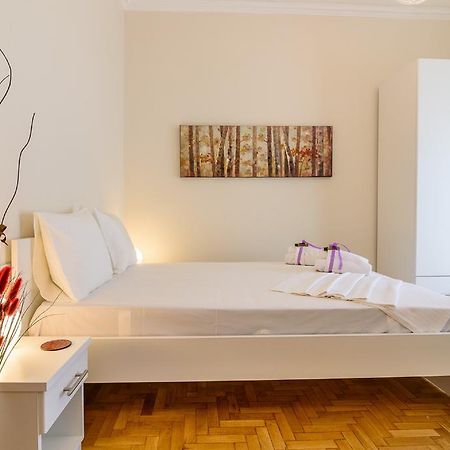Charmy Petit Flat In Athens Daire Dış mekan fotoğraf